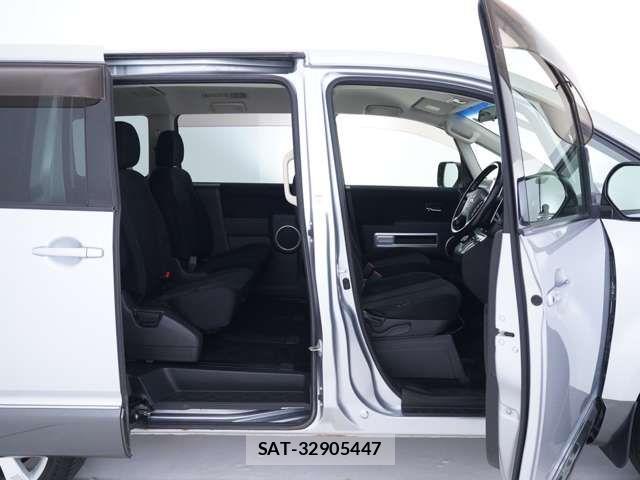 Mitsubishi DELICA 2013-10 8098910-18