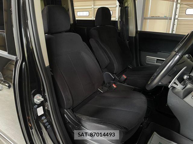 Mitsubishi DELICA 2013-12 8098900-8