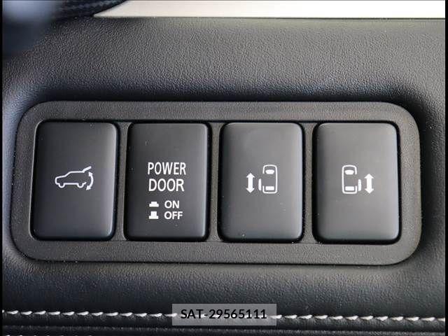 Mitsubishi DELICA 2025-03 8098879-11