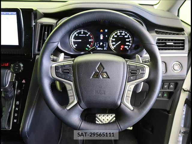 Mitsubishi DELICA 2025-03 8098879-14