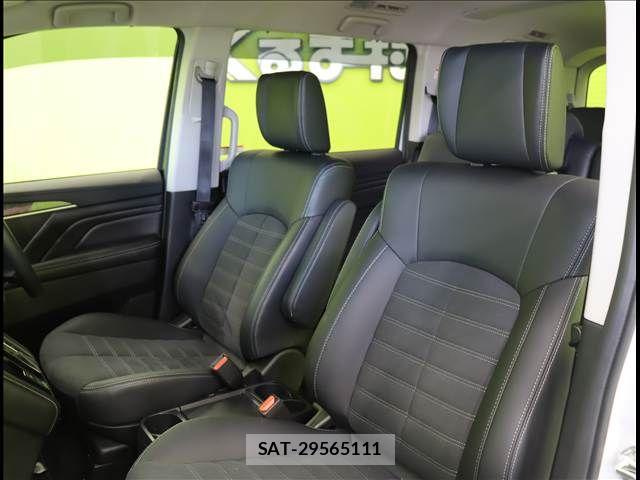 Mitsubishi DELICA 2025-03 8098879-28