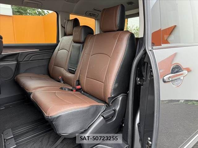 Mitsubishi DELICA 2019-03 8098899-18