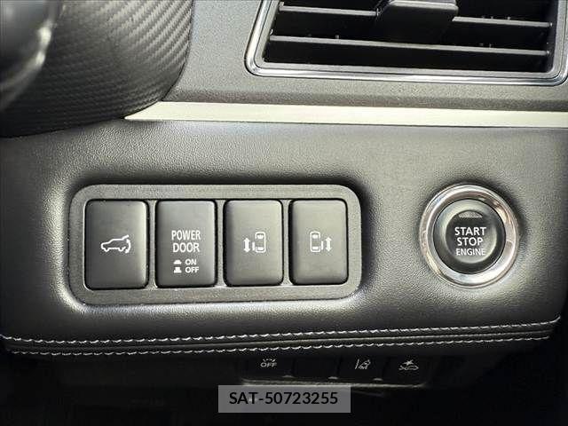 Mitsubishi DELICA 2019-03 8098899-22