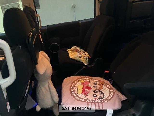 Mitsubishi DELICA 2013-08 8098913-14