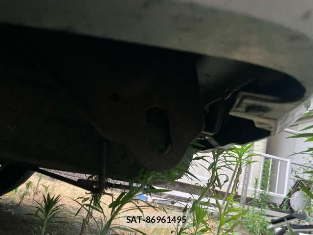 Mitsubishi DELICA 2013-08 8098913-5