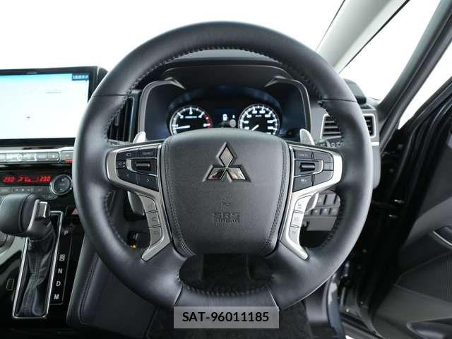 Mitsubishi DELICA 2025-07 8098882-13