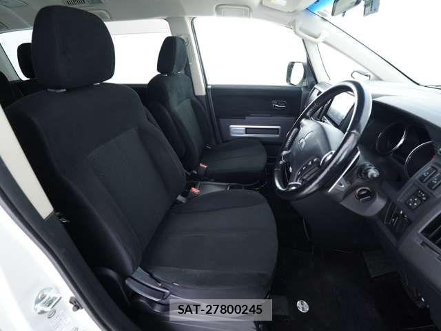 Mitsubishi DELICA 2014-01 8098906-5