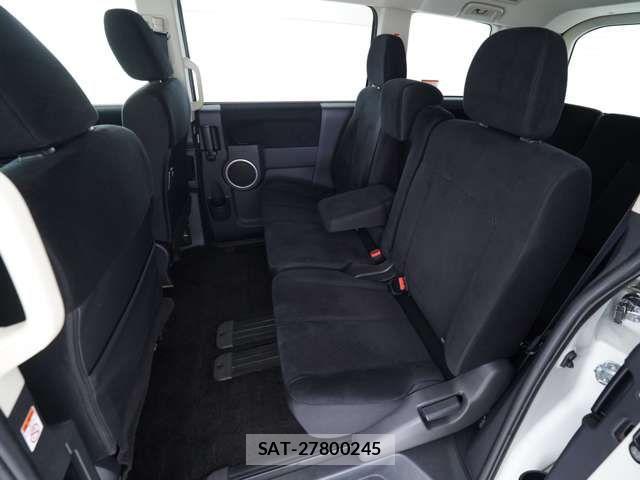 Mitsubishi DELICA 2014-01 8098906-6