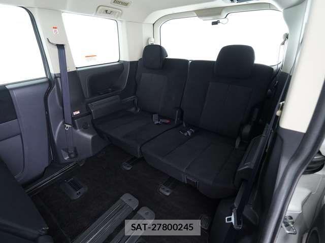 Mitsubishi DELICA 2014-01 8098906-7