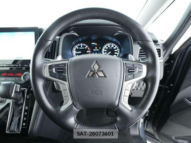 Mitsubishi DELICA 2022-05 8098895-14