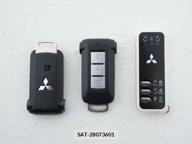 Mitsubishi DELICA 2022-05 8098895-16