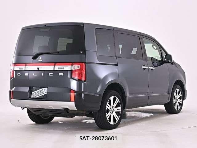 Mitsubishi DELICA 2022-05 8098895-19