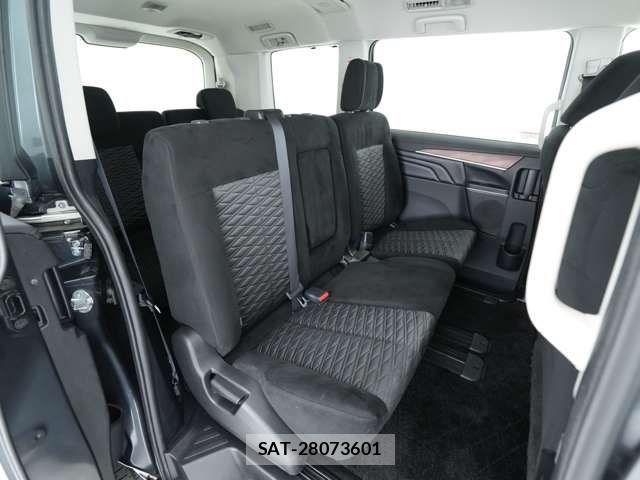 Mitsubishi DELICA 2022-05 8098895-6
