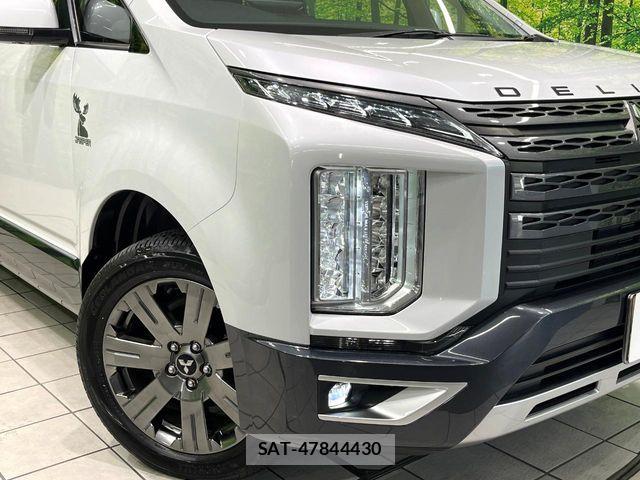 Mitsubishi DELICA 2023-12 8098880-12