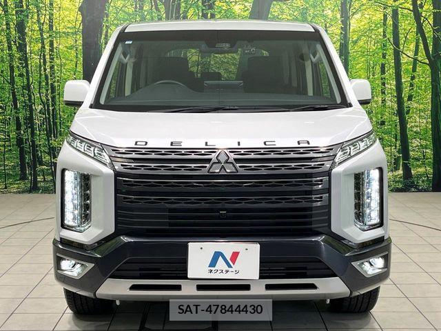 Mitsubishi DELICA 2023-12 8098880-14
