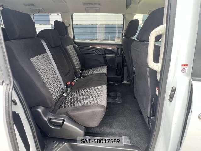 Mitsubishi DELICA 2023-04 8129816-12