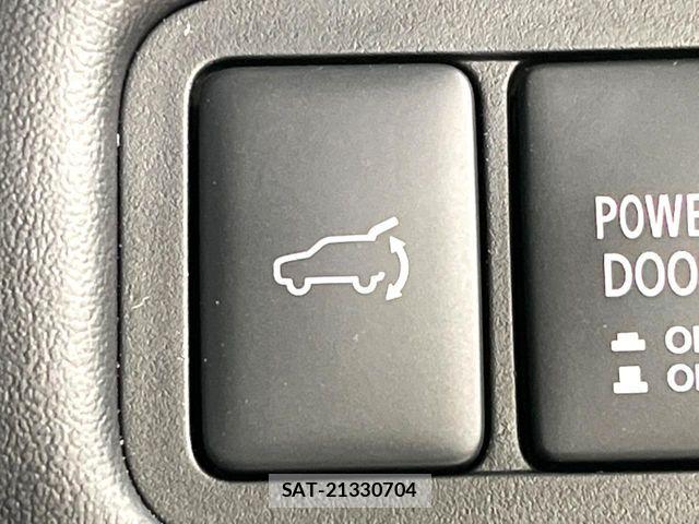 Mitsubishi DELICA 2025-06 8129800-7