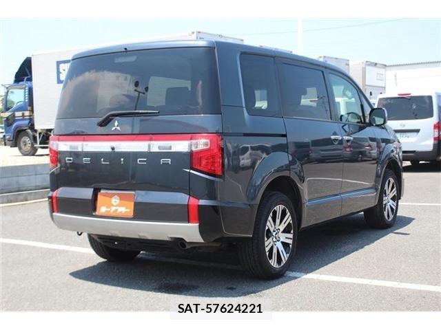 Mitsubishi DELICA 2025-11 8158308-15