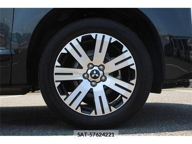 Mitsubishi DELICA 2025-11 8158308-17