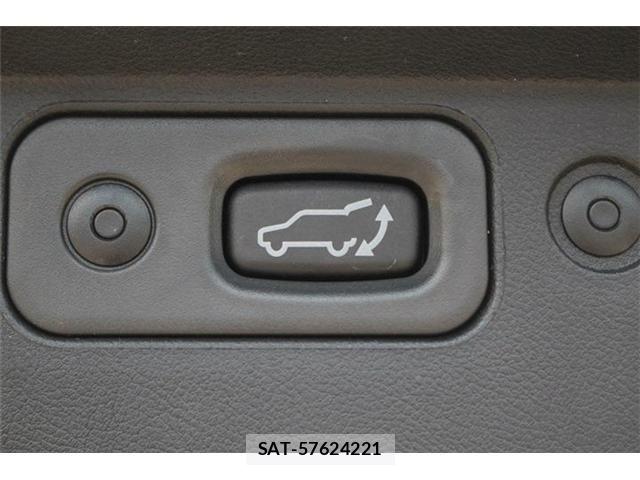 Mitsubishi DELICA 2025-11 8158308-3