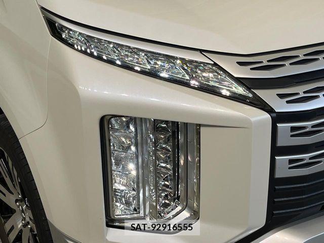 Mitsubishi DELICA 2019-12 8158307-12