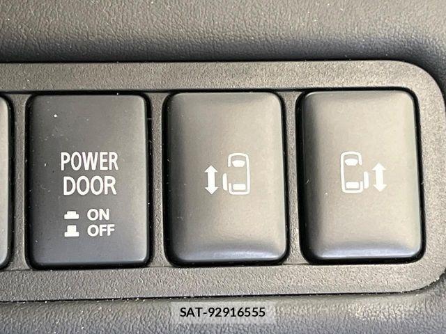 Mitsubishi DELICA 2019-12 8158307-2