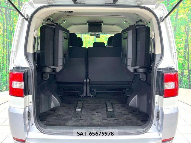 Mitsubishi DELICA 2013-12 8158310-11