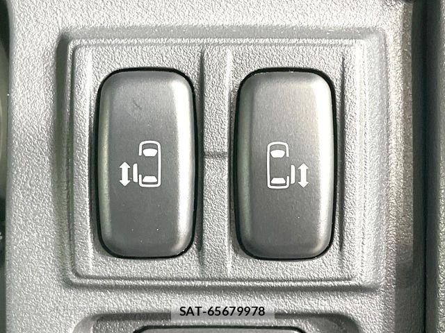 Mitsubishi DELICA 2013-12 8158310-5