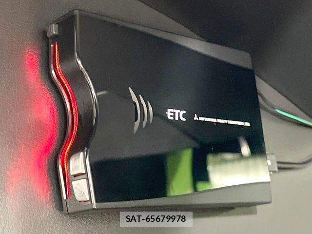 Mitsubishi DELICA 2013-12 8158310-7
