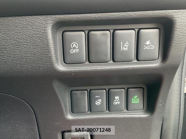 Mitsubishi DELICA 2023-09 8207293-24
