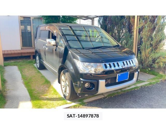 Mitsubishi DELICA 2015-08 8207317-0