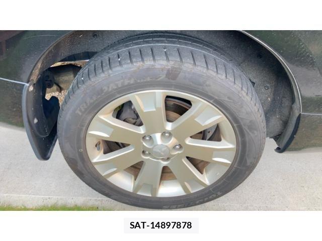 Mitsubishi DELICA 2015-08 8207317-6