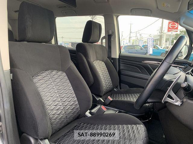 Mitsubishi DELICA 2019-09 8207301-17
