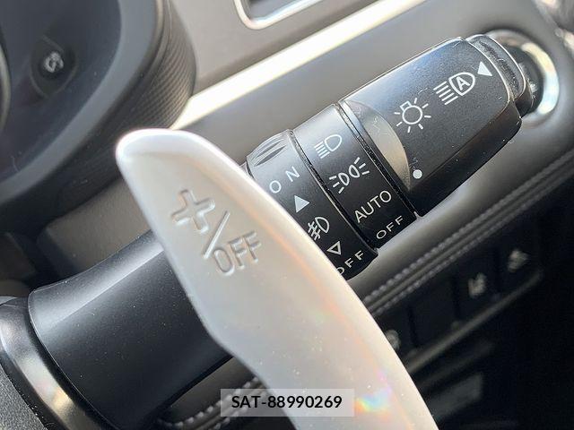 Mitsubishi DELICA 2019-09 8207301-23