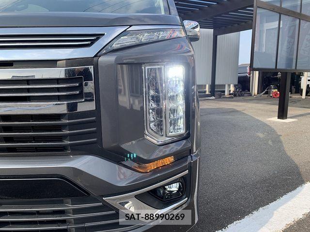 Mitsubishi DELICA 2019-09 8207301-26