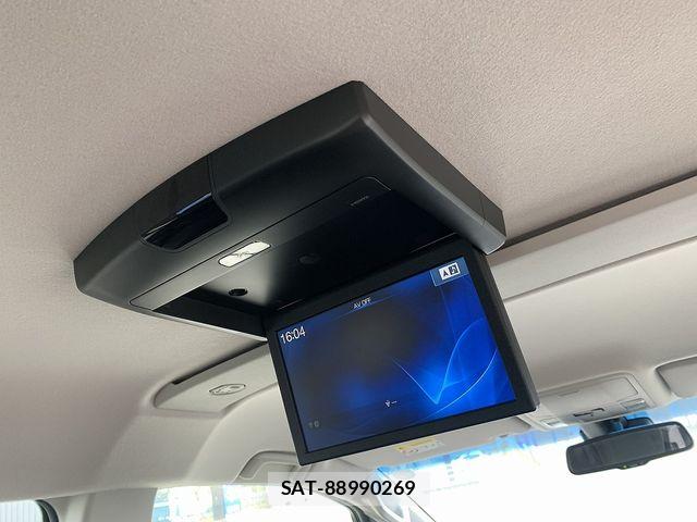 Mitsubishi DELICA 2019-09 8207301-4