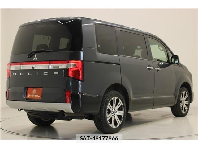 Mitsubishi DELICA 2024-02 8207299-12