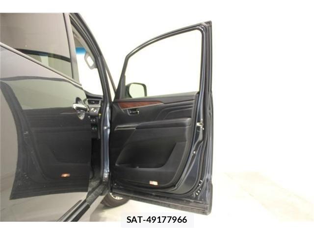 Mitsubishi DELICA 2024-02 8207299-29