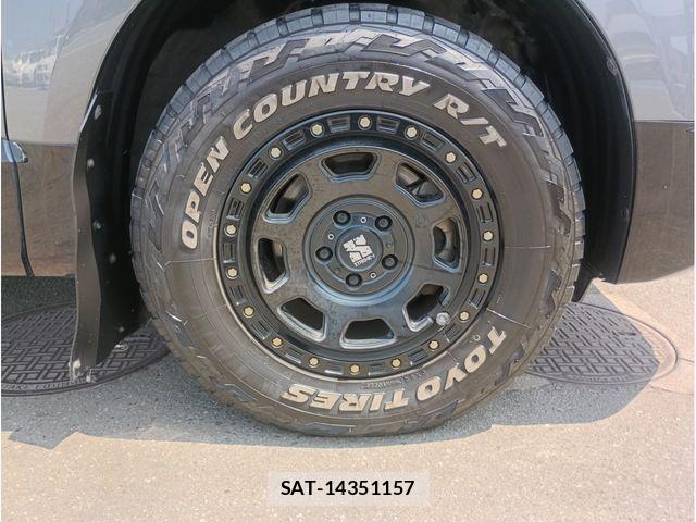 Mitsubishi DELICA 2021-11 8207313-11