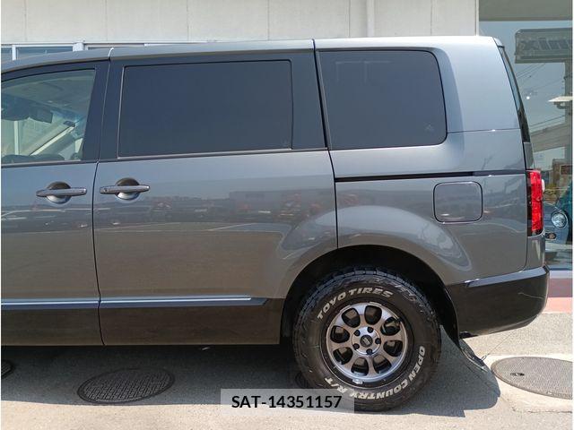 Mitsubishi DELICA 2021-11 8207313-13