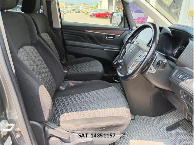 Mitsubishi DELICA 2021-11 8207313-16