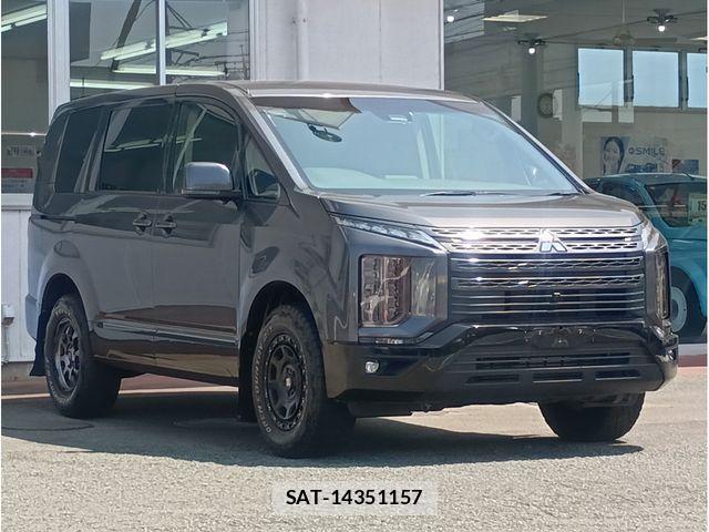 Mitsubishi DELICA 2021-11 8207313-1