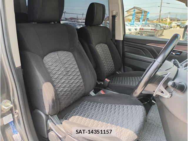 Mitsubishi DELICA 2021-11 8207313-19