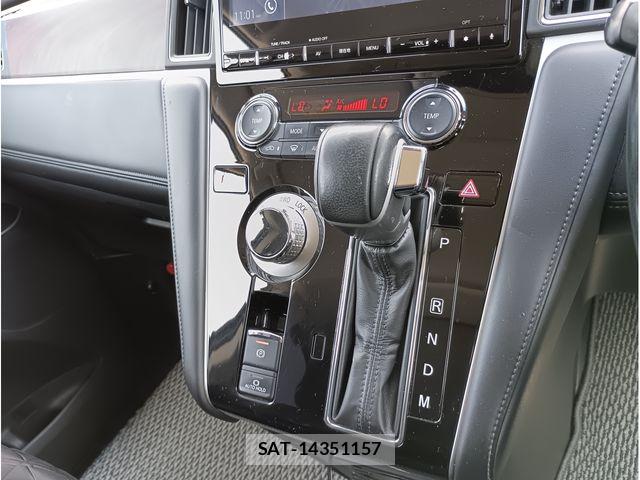 Mitsubishi DELICA 2021-11 8207313-25