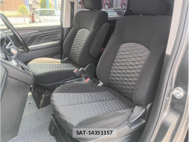 Mitsubishi DELICA 2021-11 8207313-27
