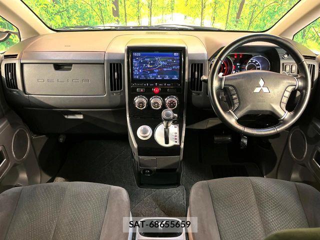 Mitsubishi DELICA 2018-12 8207309-1