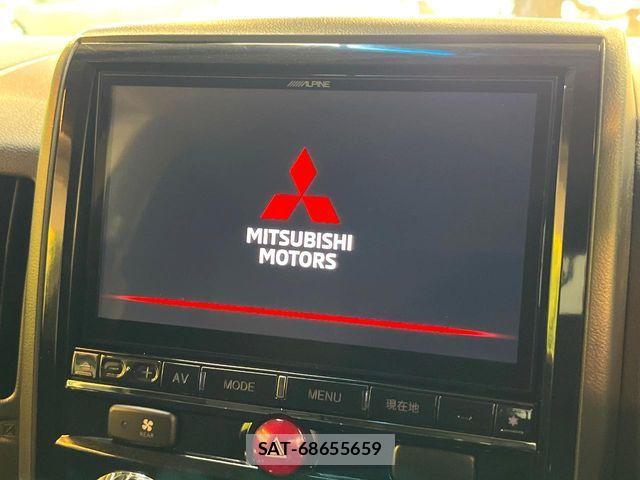 Mitsubishi DELICA 2018-12 8207309-2