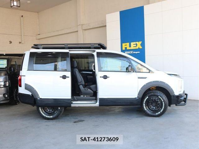 Mitsubishi DELICA 2025-01 8207289-13