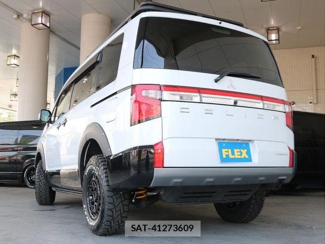 Mitsubishi DELICA 2025-01 8207289-19