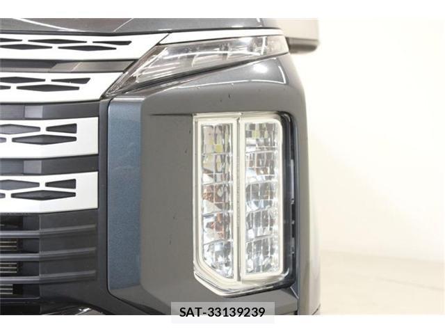 Mitsubishi DELICA 2024-02 8207300-15